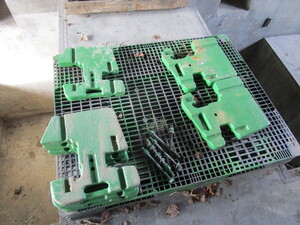 フロントウエイト