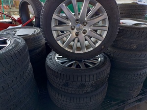 タイヤ(ホイル付）