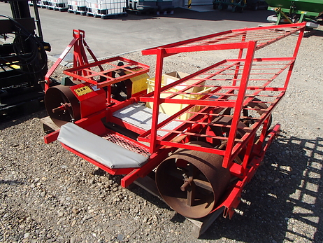 汎用野菜移植機