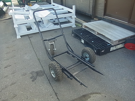 シャトル移動用台車