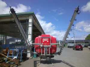 ブームスプレーヤー