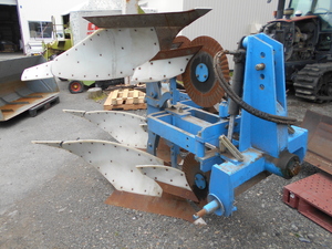 リバーシブルプラウ