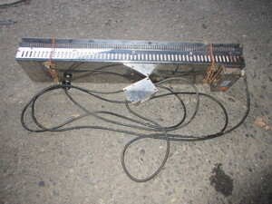 天吊り遠赤外線ストーブ