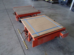 シャトルトロッコ