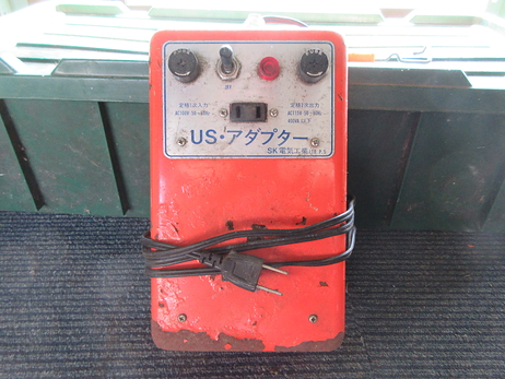 USアダプター