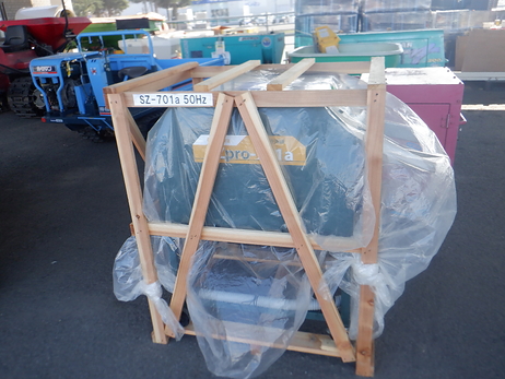 マット苗箱洗浄機