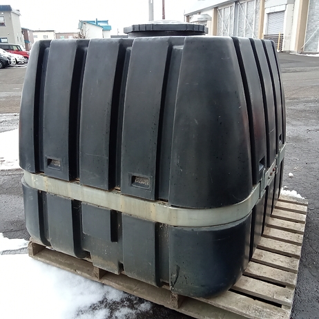 ローリータンク