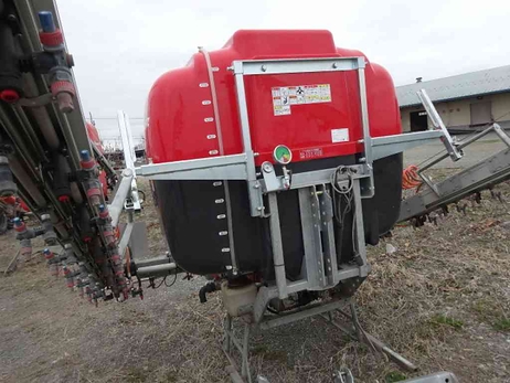 ブームスプレーヤー