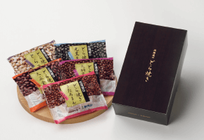 北海道産豆5種の｢北海道のどらやき｣販売累計100万個達成。